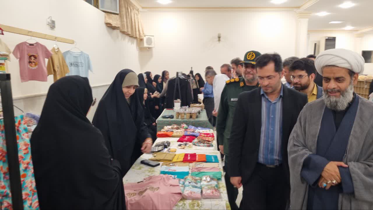 افتتاح نمایشگاه «اقتصاد به توان مردم» با ۶۰ غرفه در بشرویه