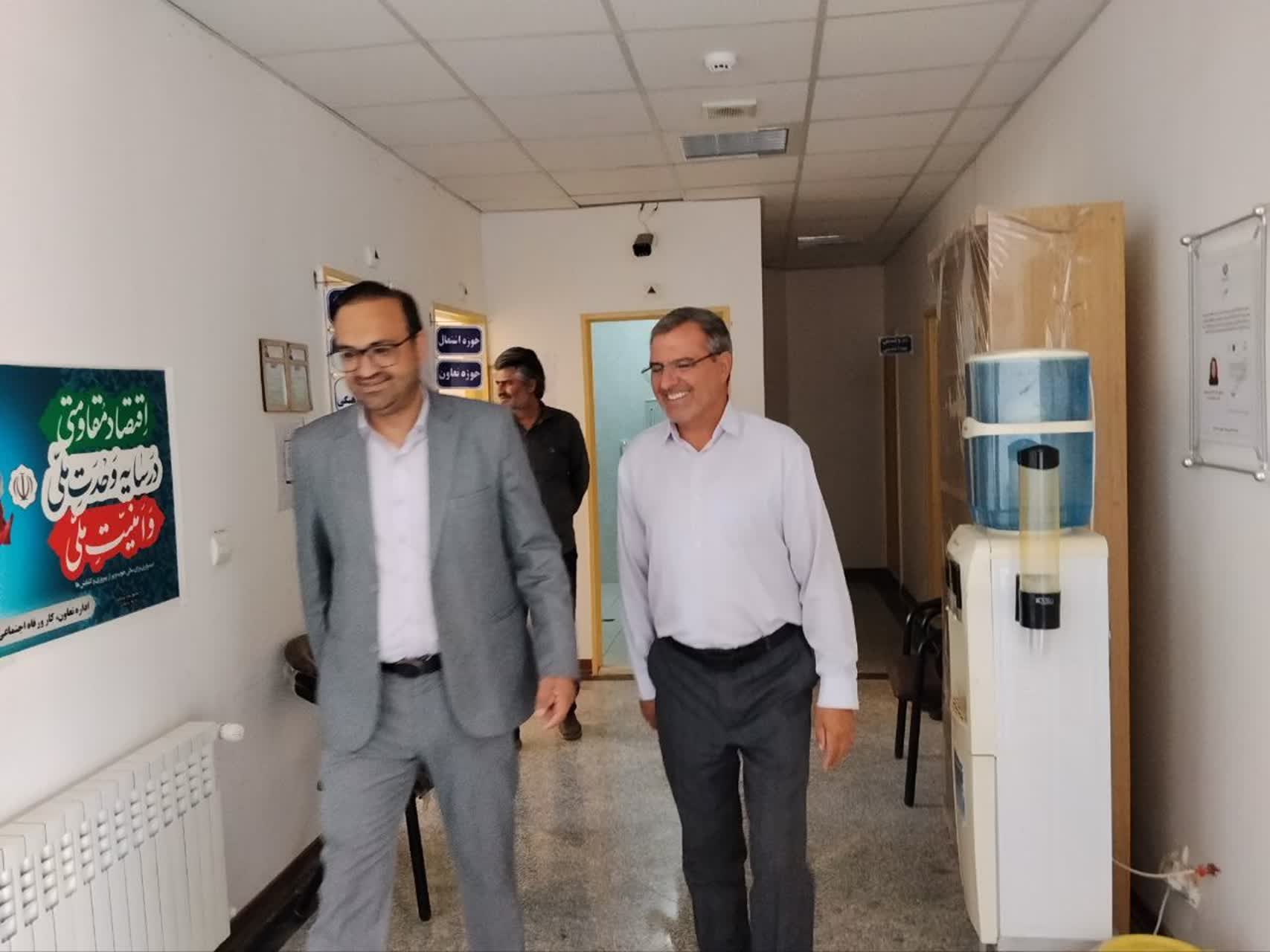بازدید سرزده فرماندار سرایان از اداره تعاون