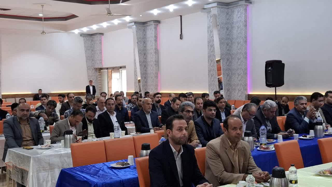 برگزاری همایش بهورزان برتر خراسان جنوبی به میزبانی شبکه بهداشت بشرویه