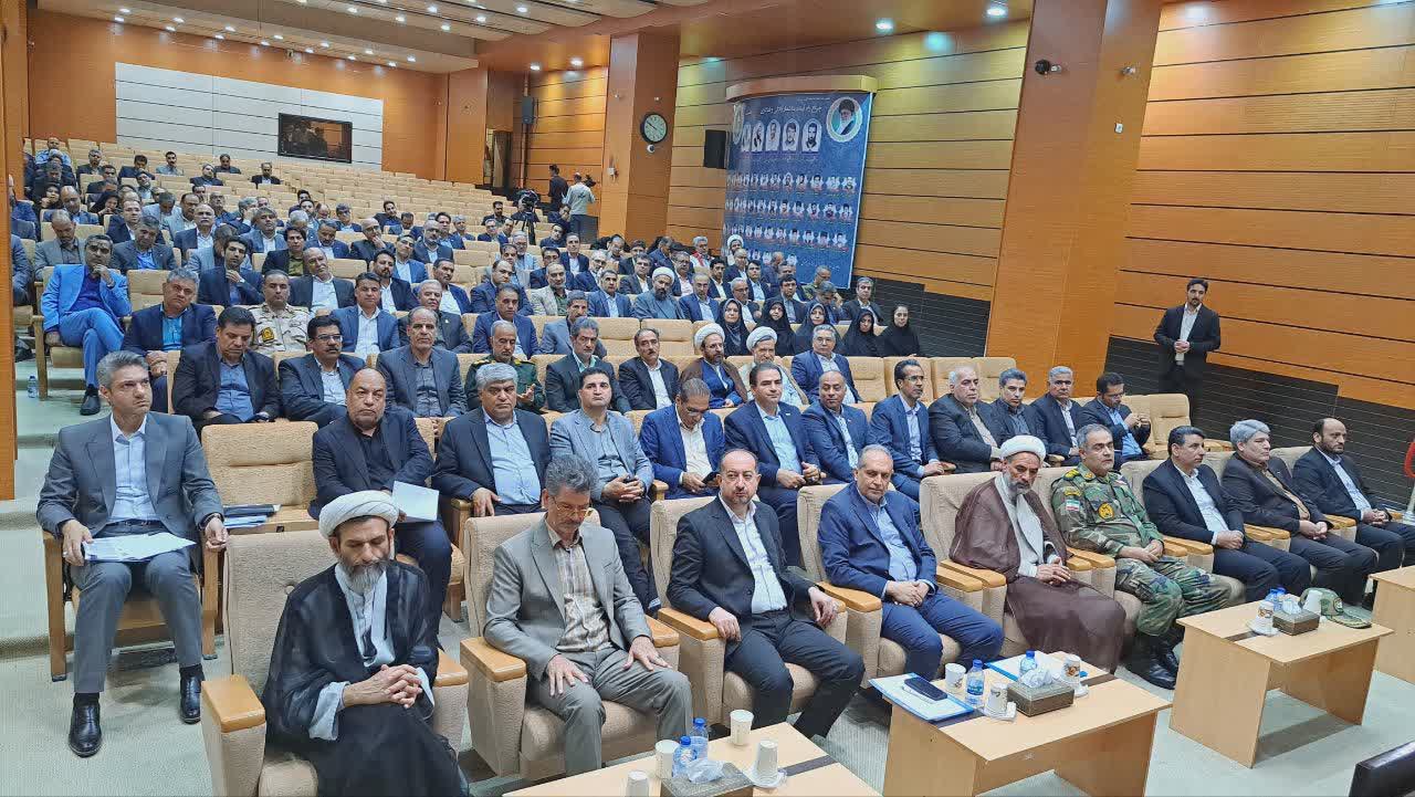 برگزاری هفتمین جلسه شورای اداری استان خراسان جنوبی با حضور فرماندار سرایان