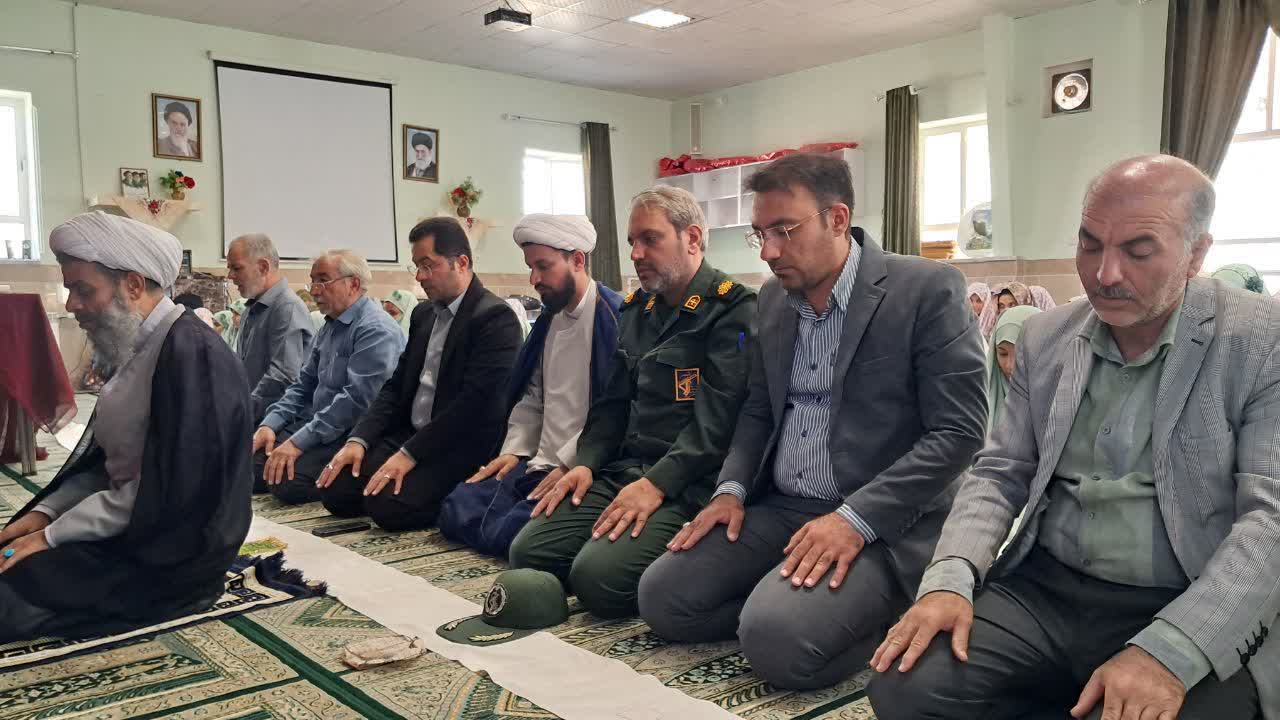 برگزاری پویش سه‌شنبه‌های دانش و معنویت در مدرسه شادروان سالارصادقی