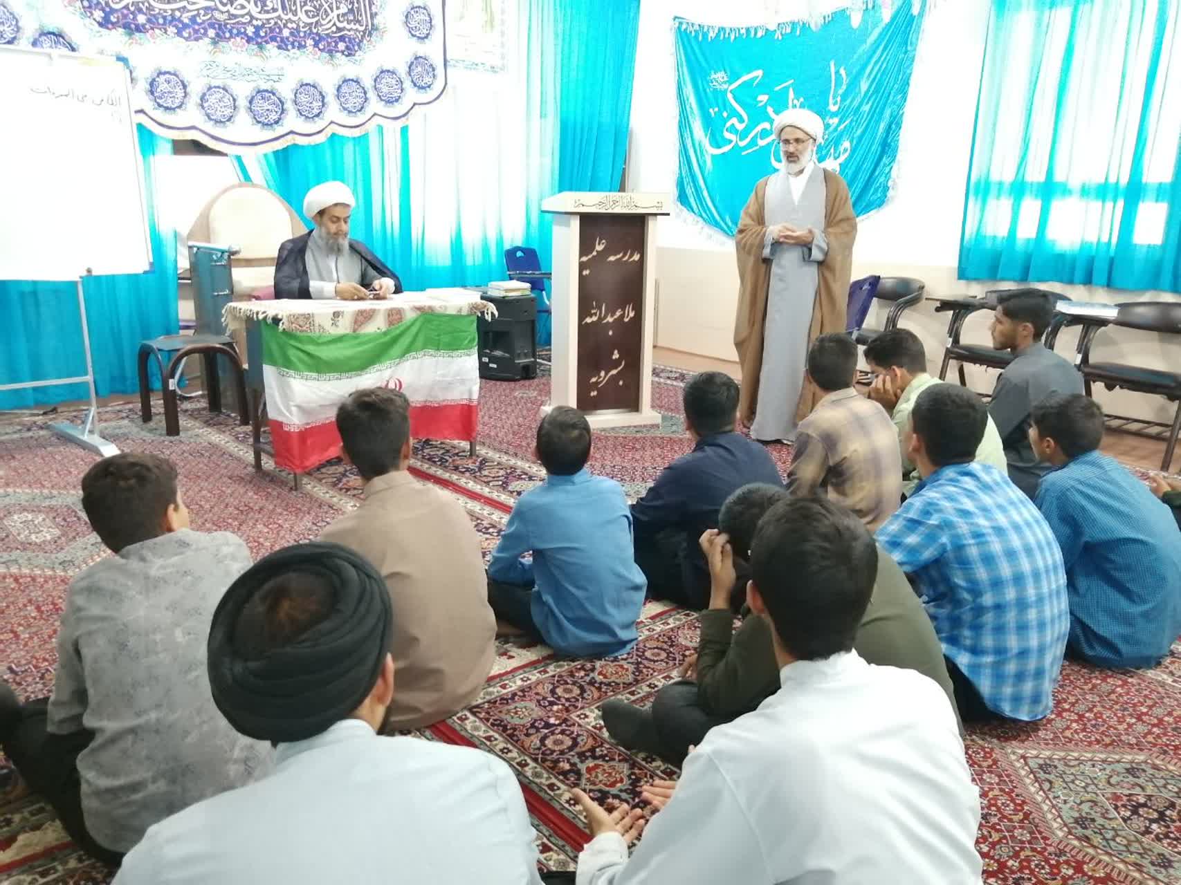 امام جمعه بشرویه: رسالت طلاب ادامه راه انبیا در حراست از مرزهای فکری و عقیدتی است