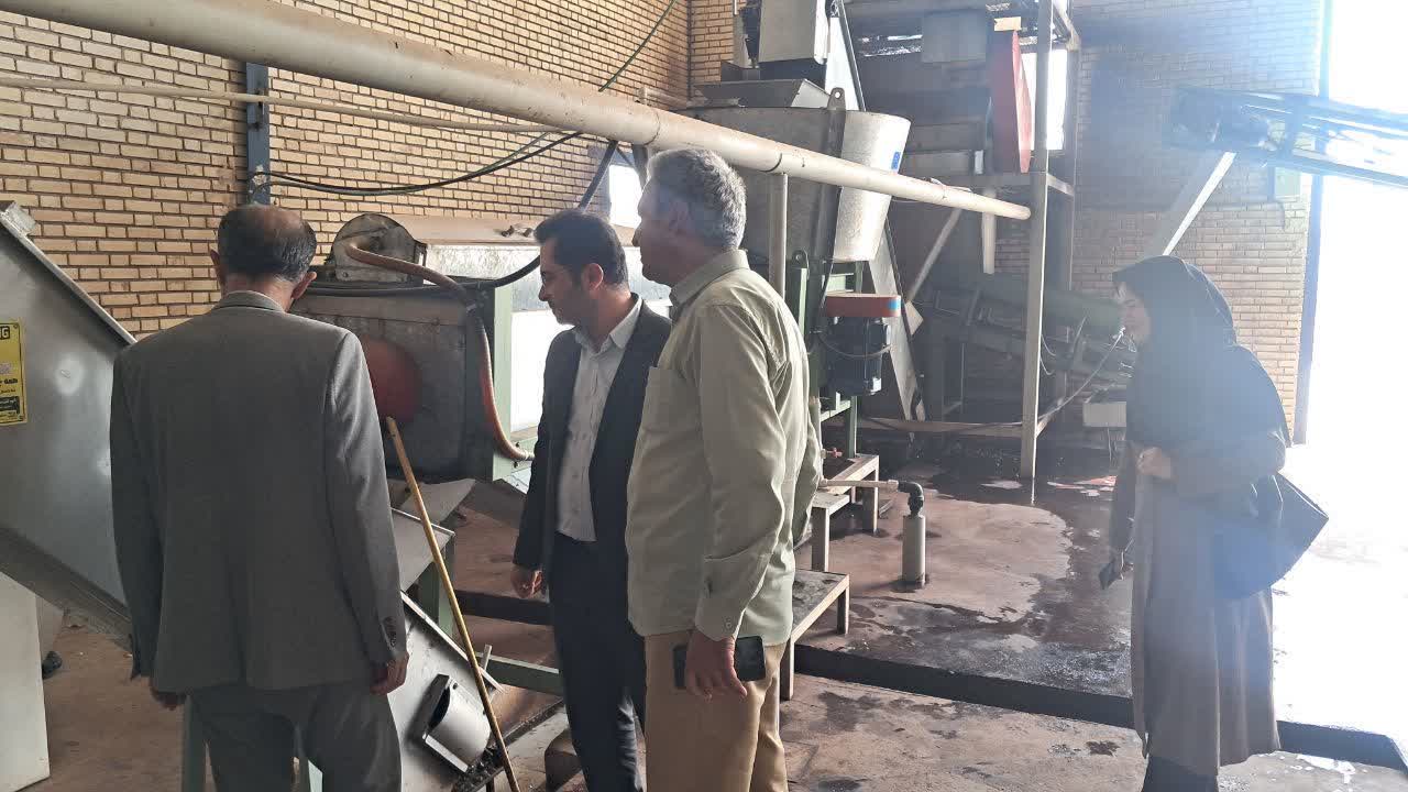 بازدید فرماندار بشرویه از ترمینال‌های ضبط و فرآوری پسته شهرستان