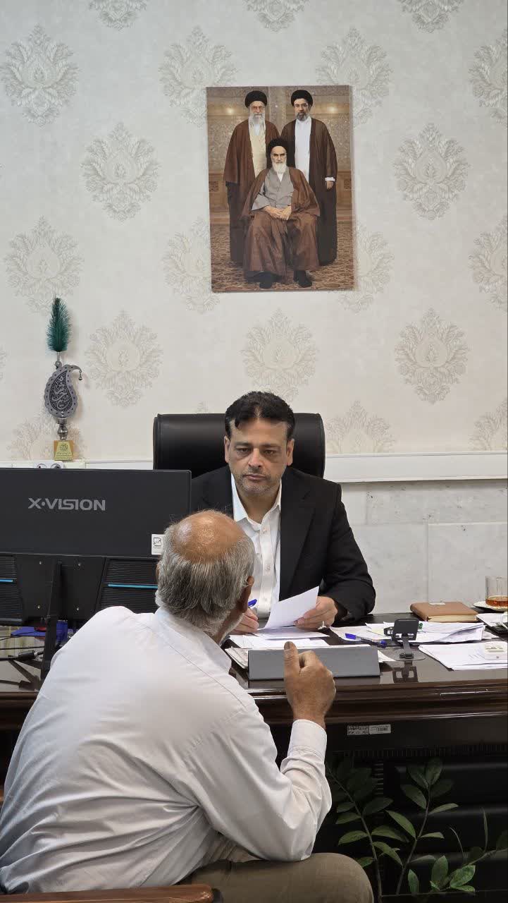 ملاقات مردمی فرماندار فردوس و بررسی مستقیم مشکلات شهروندان