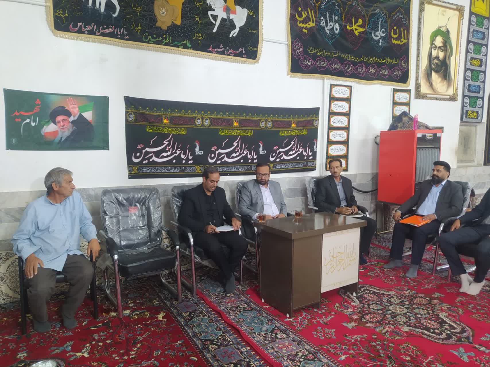 دهگردشی فرماندار سرایان به روستای نوبهار و بررسی میدانی مشکلات