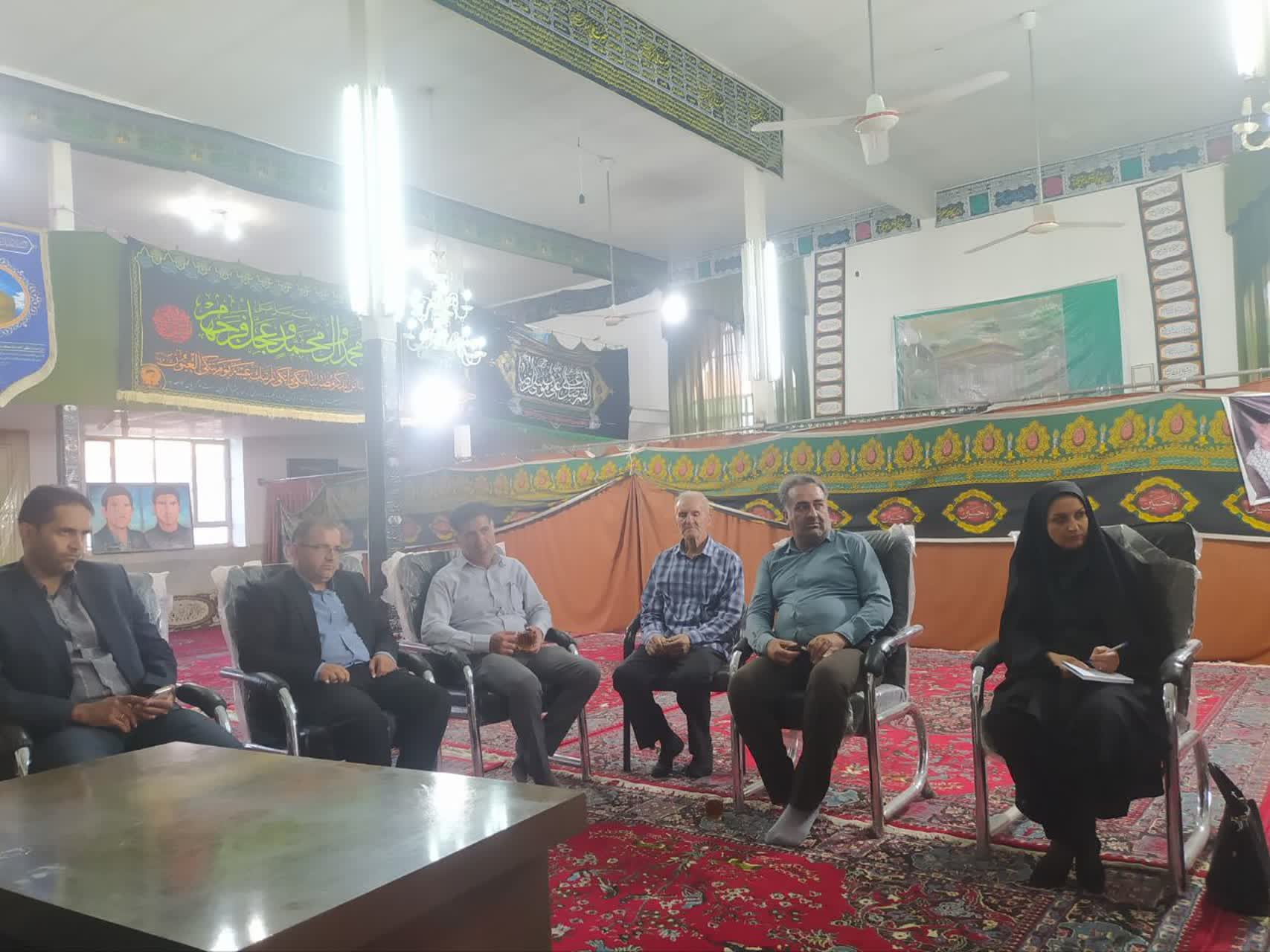 دهگردشی فرماندار سرایان به روستای نوبهار و بررسی میدانی مشکلات