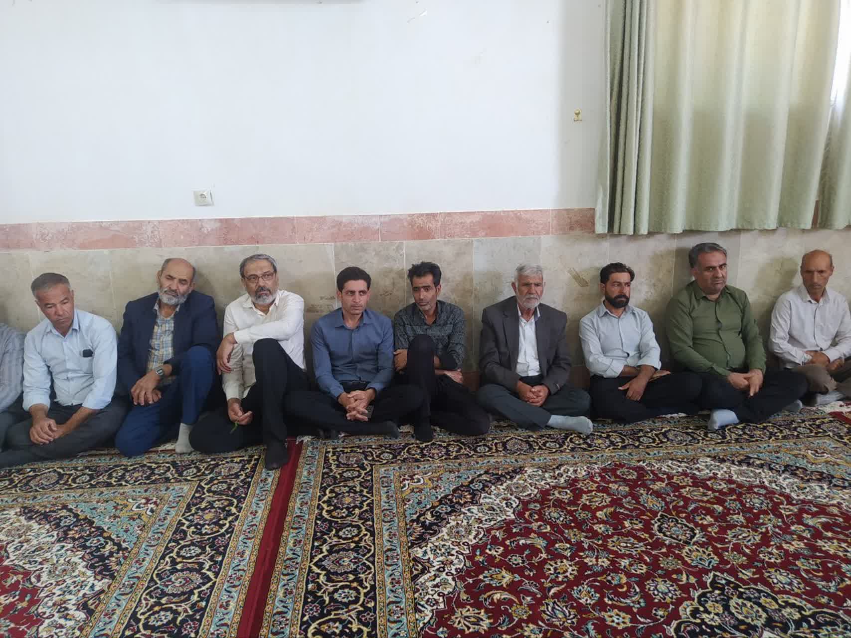 نشست بررسی مسائل و اولویت‌های توسعه روستایی در سرایان